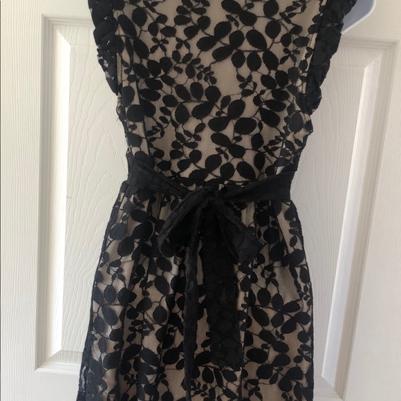 Black/ Nude Lace Floral Print Cocktail Dress - Picture 6 of 6